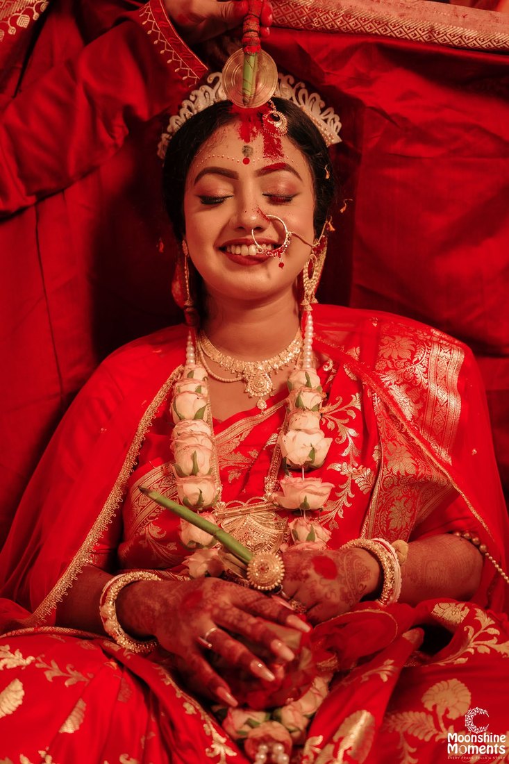 Bridal Portrait &mdash; Moonshine Moments