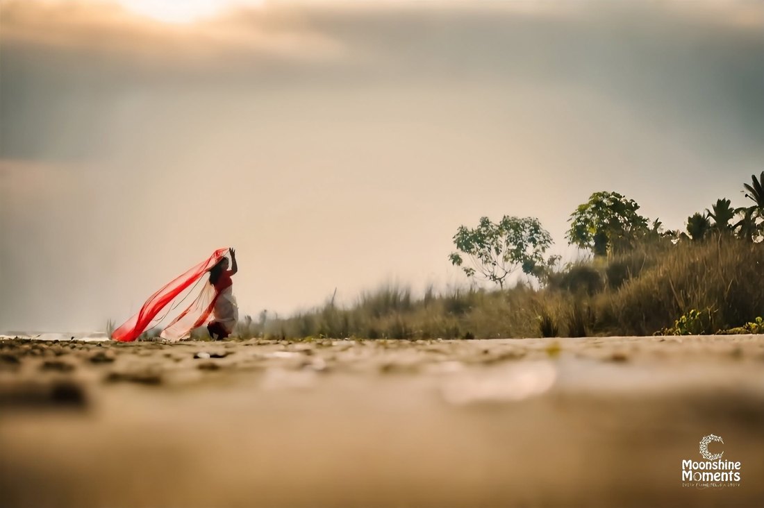 Pre-Wedding &mdash; Moonshine Moments