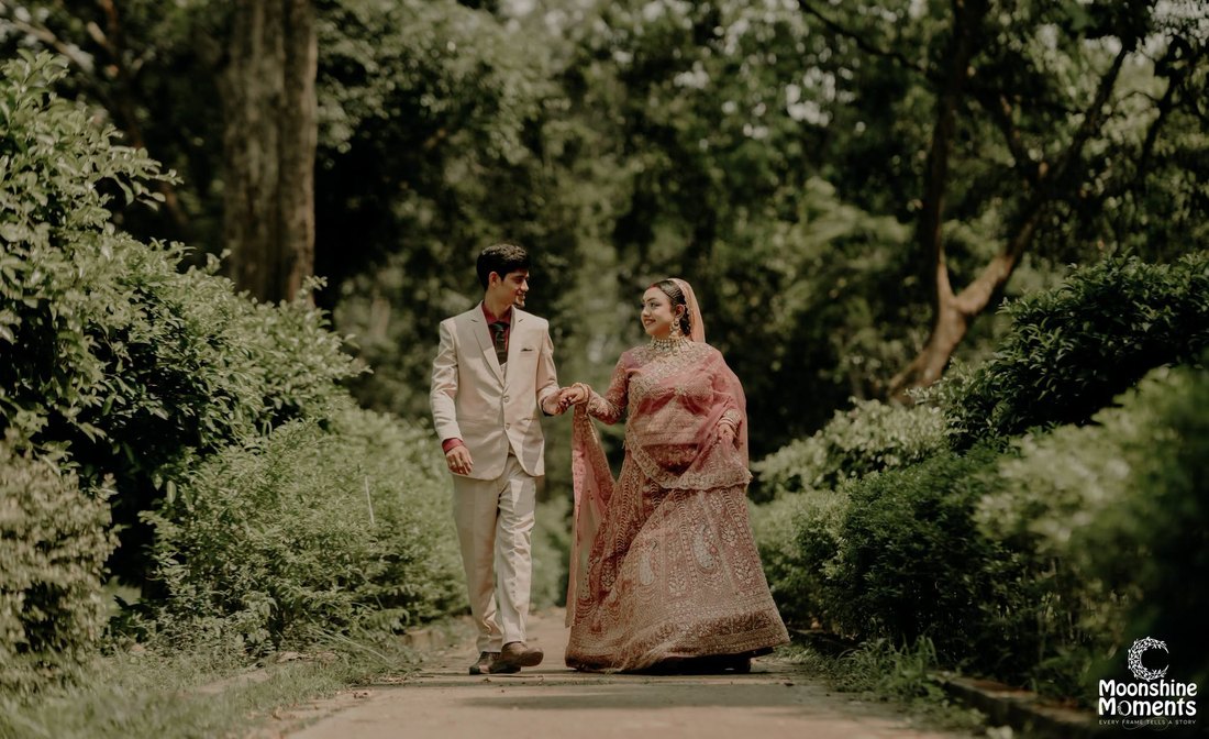 Couple Shoot &mdash; Moonshine Moments