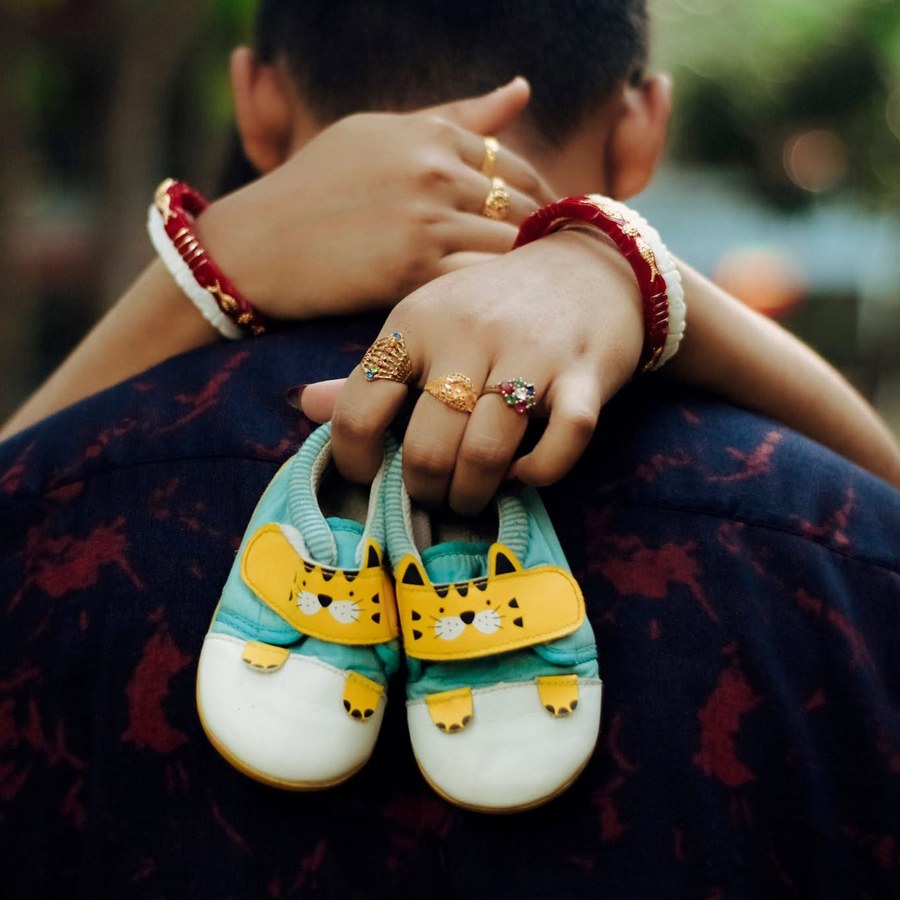 Maternity photoshoot — Moonshine Moments